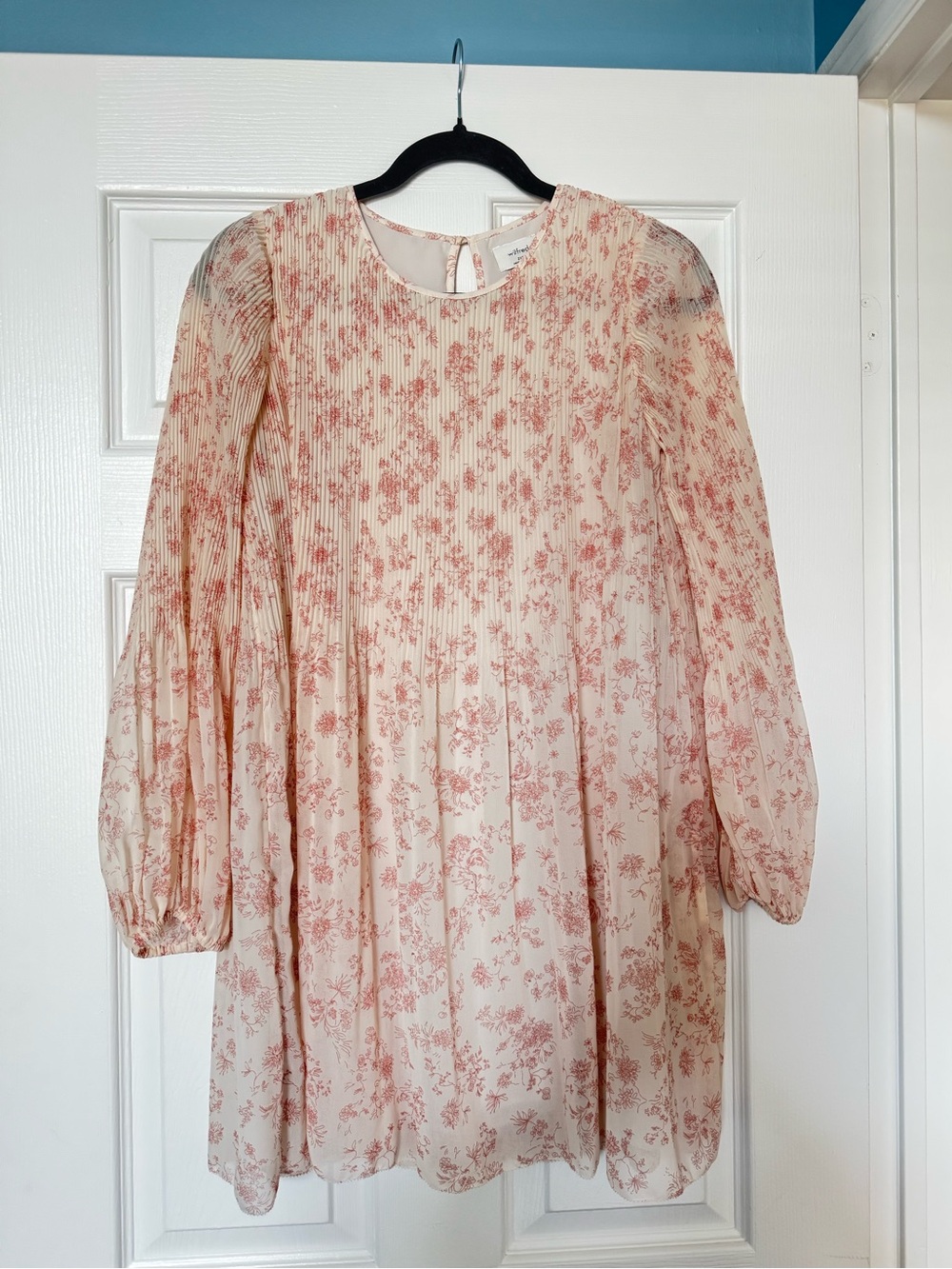 Wilfred Floral Pleated Babydoll Dress in Blush